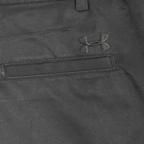 Under Armour Shorts Boys Sz 18 Loose Black Junior - Picture 8 of 9